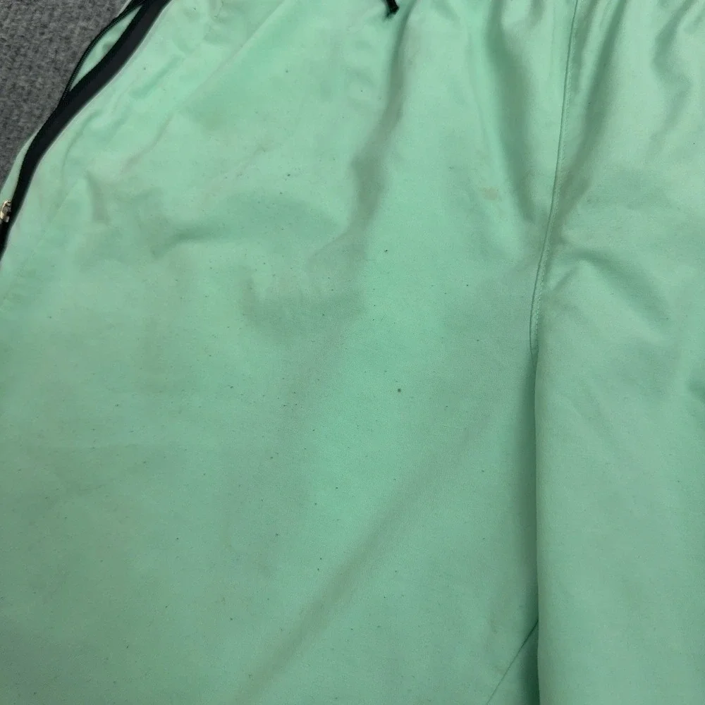 Legend Shorts Mens M Mint Green Polyester Blend Zipper Pockets Athletic Gym‎